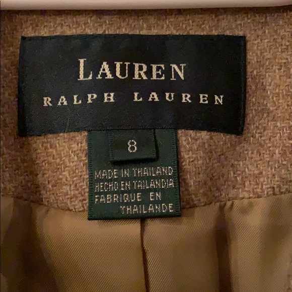 Blazer - Picture 4 of 5